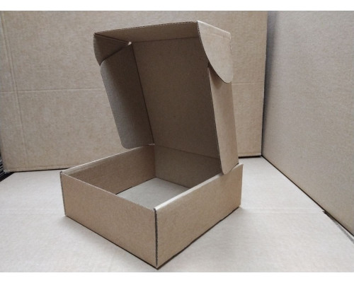 Коробка картонная самосборная 185*195*70мм СП НСК